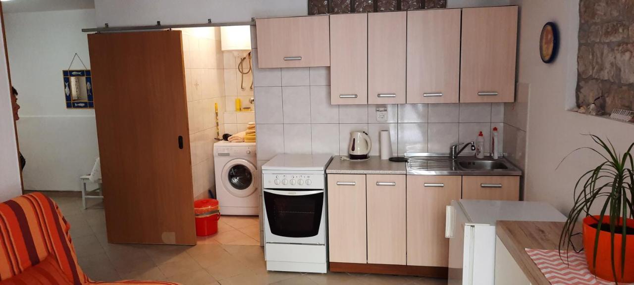 Apartment Lucija Cres Dış mekan fotoğraf