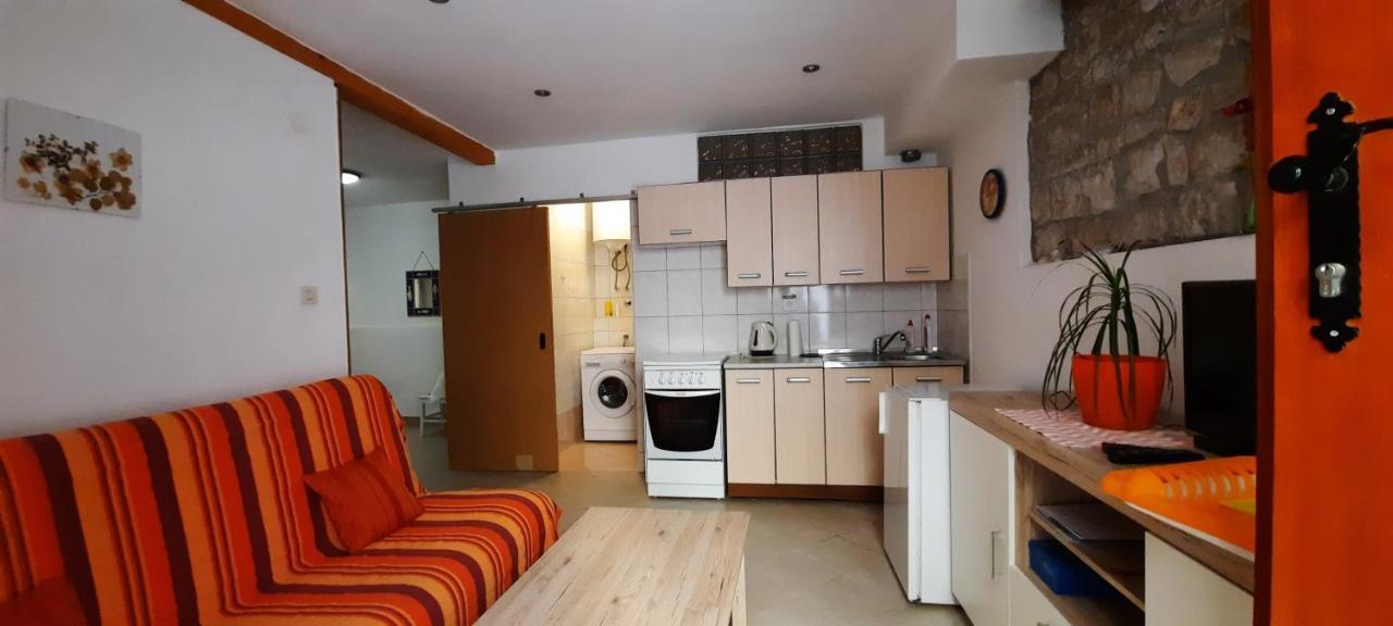 Apartment Lucija Cres Dış mekan fotoğraf