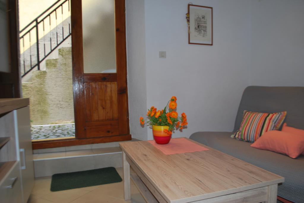 Apartment Lucija Cres Dış mekan fotoğraf